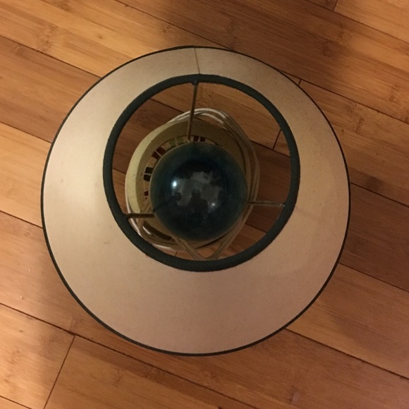 Lamp - Picture 3 of 3