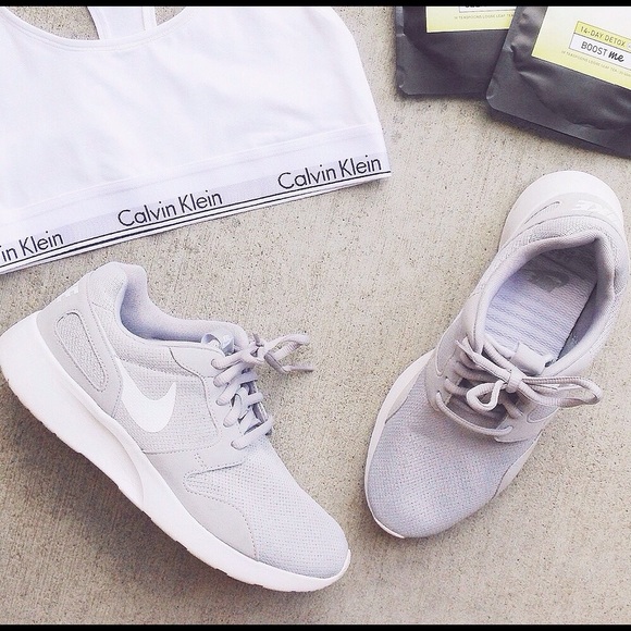 Nike Shoes - Nike shoes