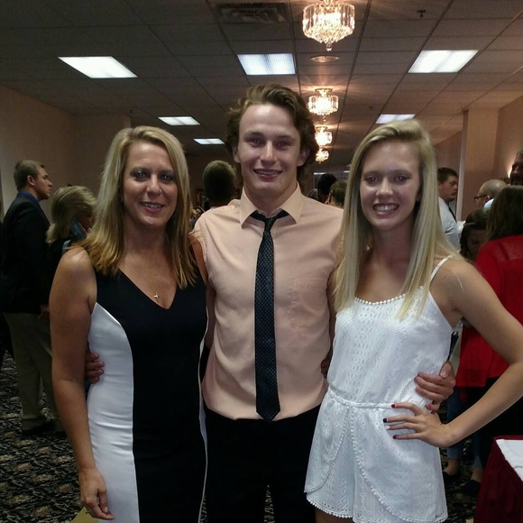 Meet your Posher, Angie