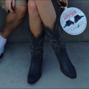 Durango women's cowboy boots