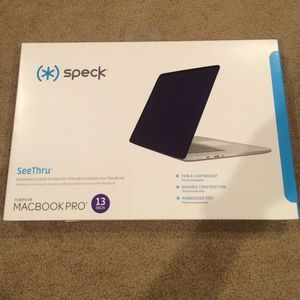 Speck Purple Case for MacBook Pro 13 in