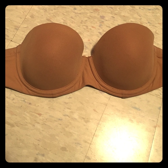 NWOT GREAT strapless bra!