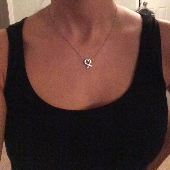 Tiffany's Paloma Picasso Necklace...like new! ⬇️⬇️