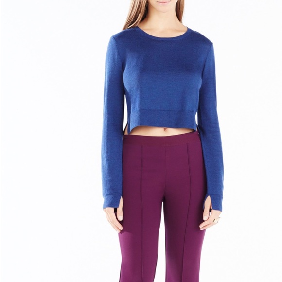 BCBGMaxAzria Sweaters - BCBGMAXAZRIA Italian wool, cropped sweater.