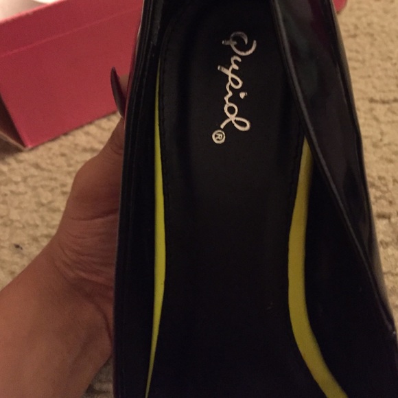 Peep toe heels! - Picture 3 of 4