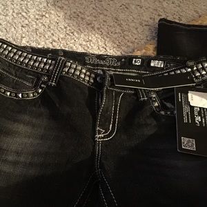 Miss Me, Skinny jeans