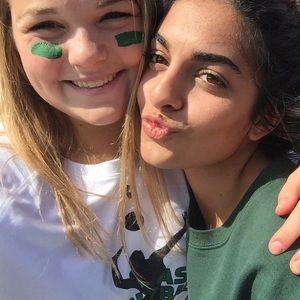 Meet your Posher, Anna