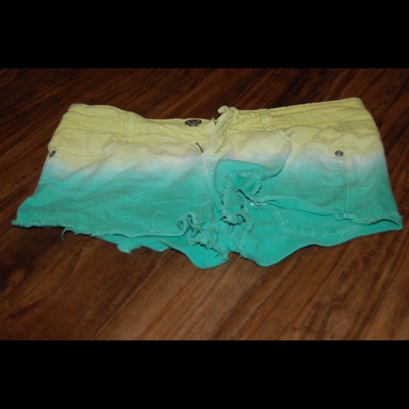 Ombrè shorts