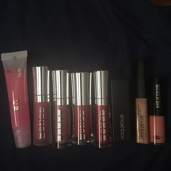 Makeup bundle - Picture 4 of 4
