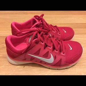 Nike Flex Supreme Cross Trainers