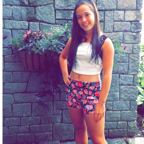 Meet your Posher, Brianna