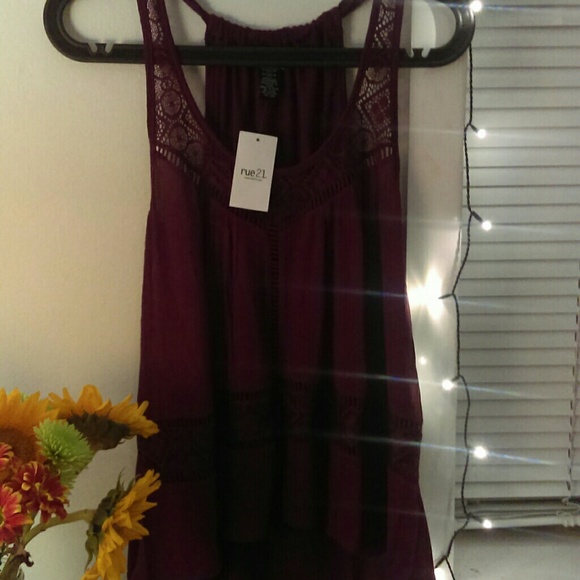Flowy maroon/purple tank