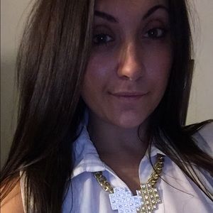 Meet your Posher, Stephanie