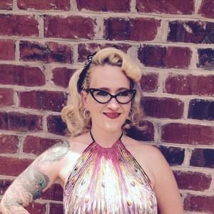 Meet your Posher, Angela