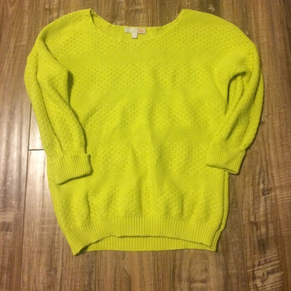 Gorgeous Gianni Bini 3/4 sleeve sweater