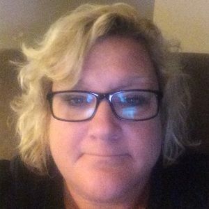 Meet your Posher, Carla