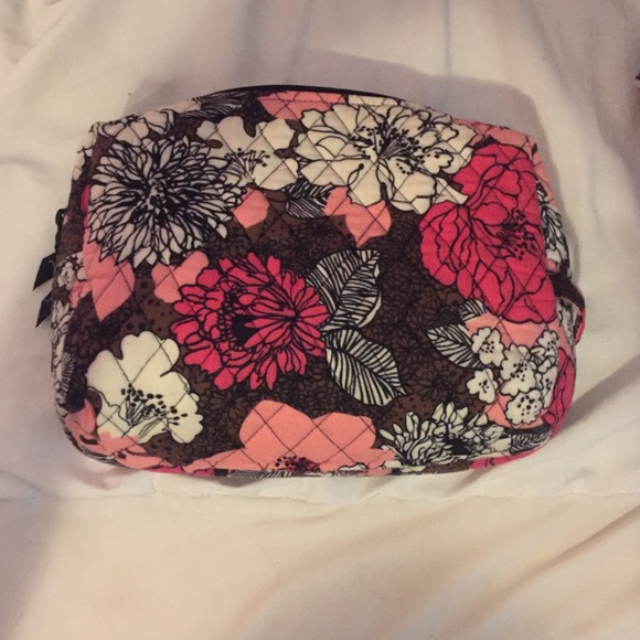 Large Vera Bradley zip cosmetic back