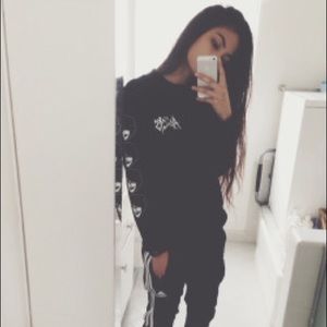 Meet your Posher, Eva