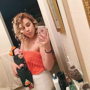 Meet your Posher, Laeshaa