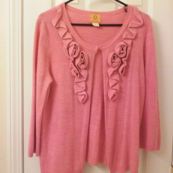 Cute little everyday cardigan. Rose detail on the