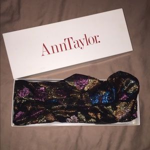 Ann Taylor light flowery scarf