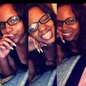 Meet your Posher, Marissa