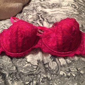 VS lightly lined date bra