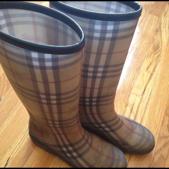 Burberry Rainboots