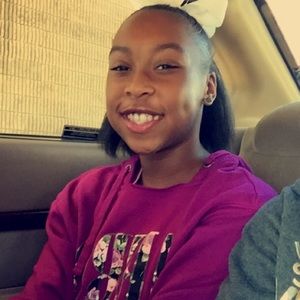 Meet your Posher, Bobbi