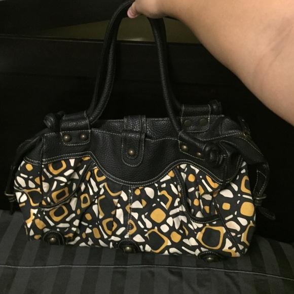 Black and yellow bag from Target - Picture 1 of 4