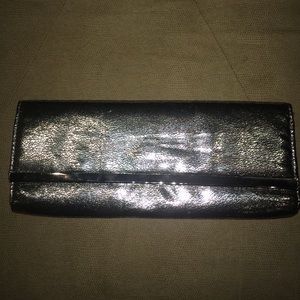 Silver clutch
