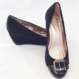 ❗️SALE❗️BCBGeneration Black Wedge Shoe