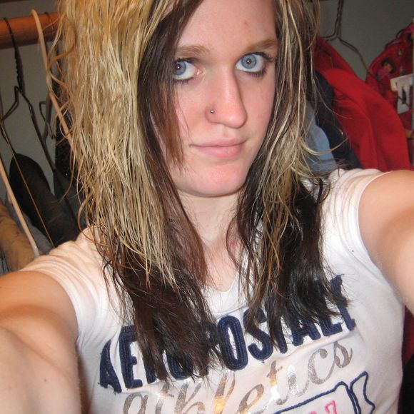 Meet your Posher, Ashley - Picture 1 of 1