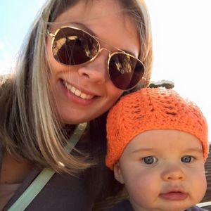 Meet your Posher, Leeann