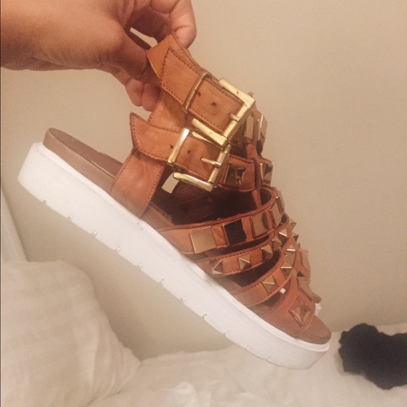 Steve Madden sandals