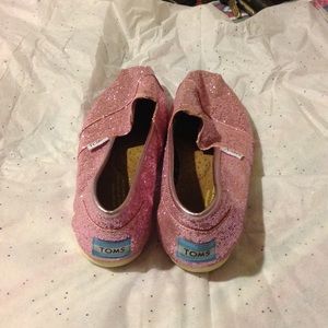 Like new Pink Glitter Toms size 6