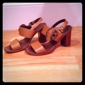 Tory burch sandal/heel