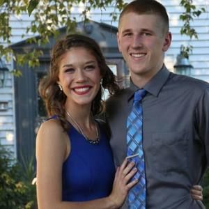 Meet your Posher, Ellie