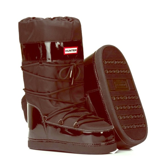 ON HOLD Hunter Chatel Black Snow Boots Size 8-9 US