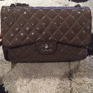 Beautiful Chanel handbag... FINAL PRICE!!!!!