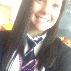 Meet your Posher, Maria