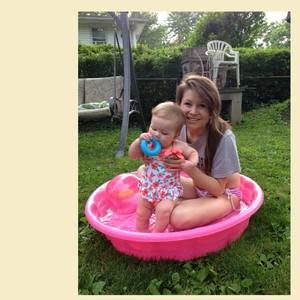 Meet your Posher, Carrie