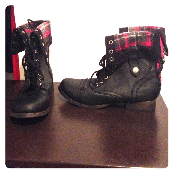 Boots!!