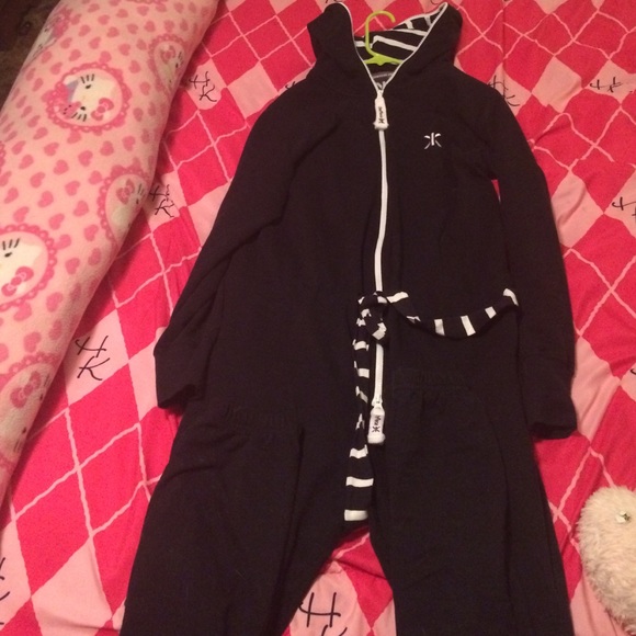 One piece onesie m