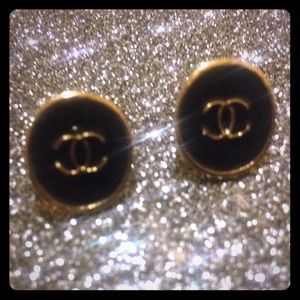 NEW! Cute Round Black Gold Stud Earrings