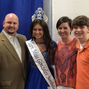 Meet your Posher, Rebecca