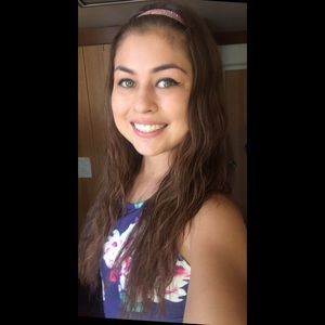 Meet your Posher, Sabrina