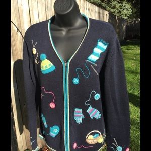 🌻NAVY ZIP UP SWEATER