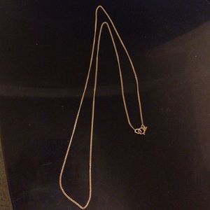 14k gold chain, 18 inches, in PERFECT condition!