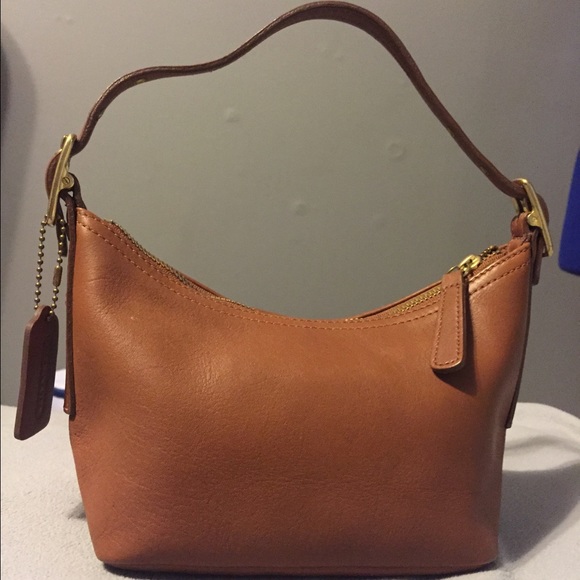 Coach Handbags - Coach cognac leather bag